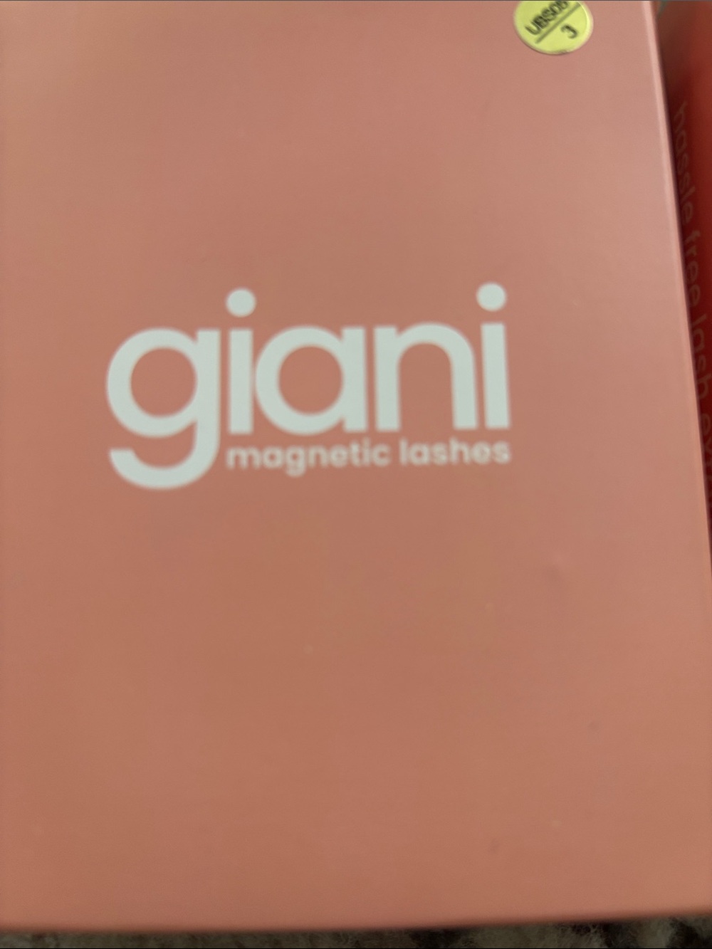 Giani Magnetic Lashes - Coral Peach Box (Set of 2) - Picture 6 of 9